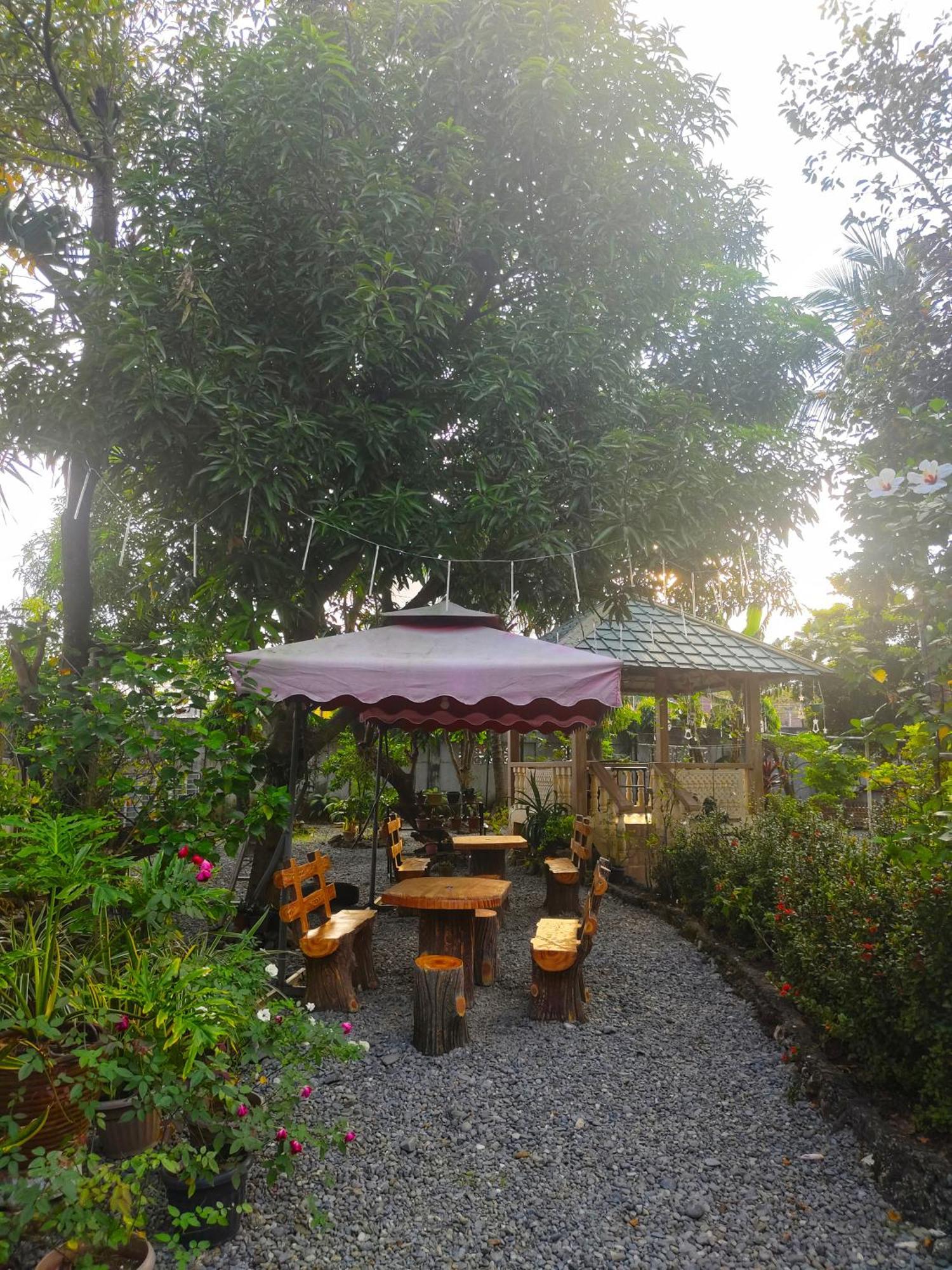 Monte Rio Gardens Bed & Breakfast Alaminos Exteriör bild